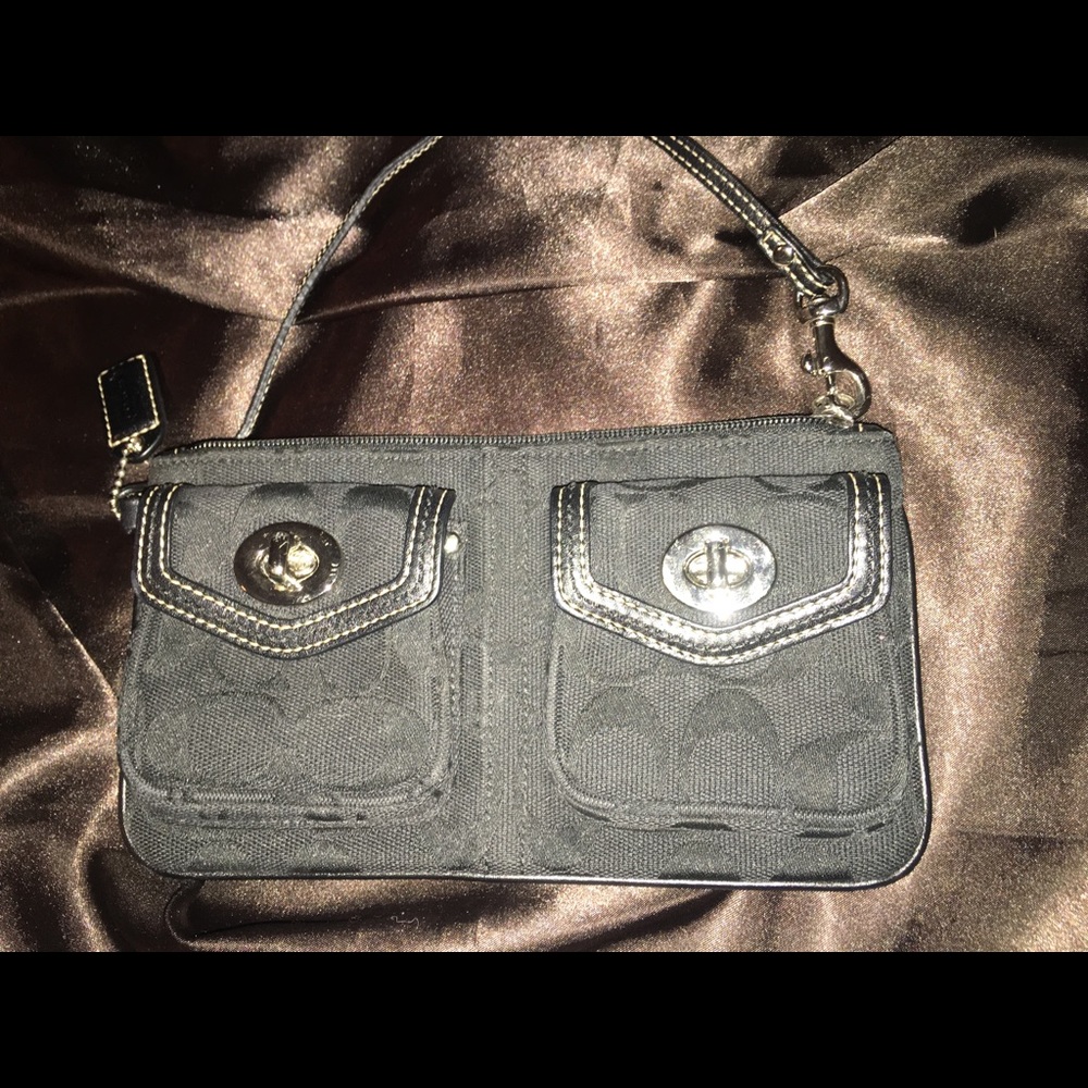 Authentic Coach - Picture 2 of 4